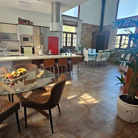 Bed & Breakfast Mogaren Vega de San Mateo