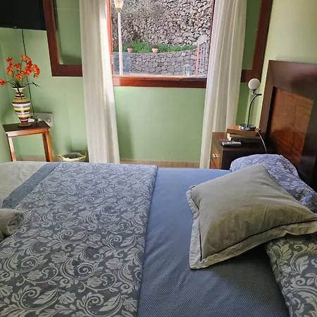 Mogaren Bed & Breakfast Vega de San Mateo